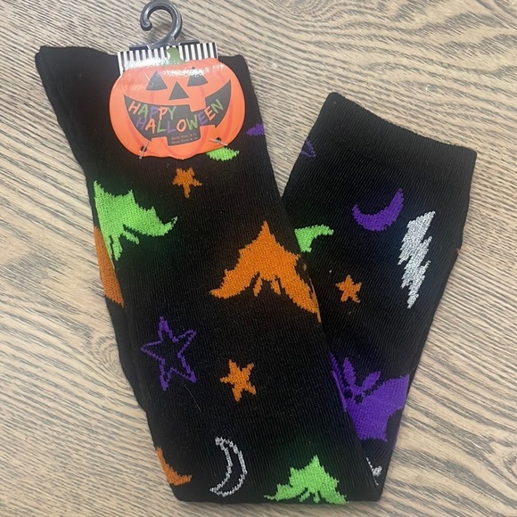 Halloween Socks - Picture 1 of 2